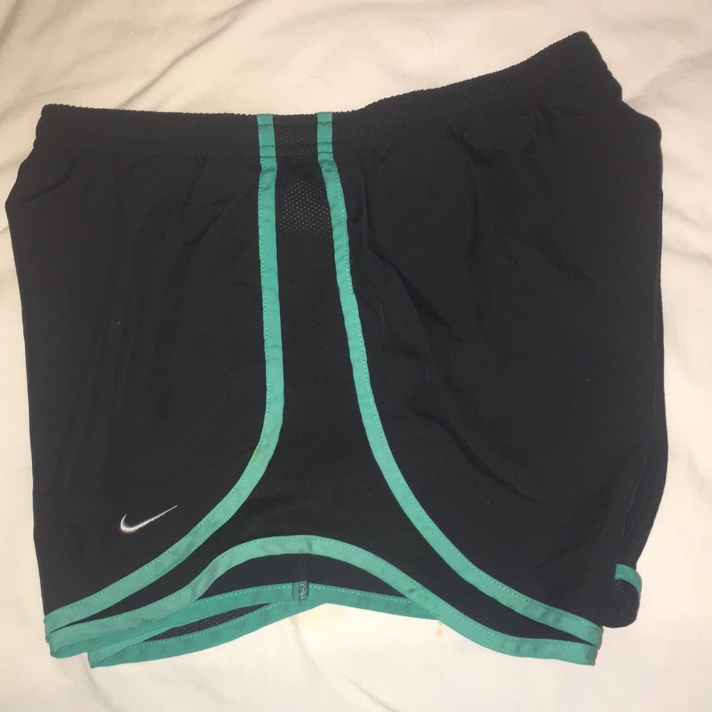 Nike Dry Fit Shorts ✨